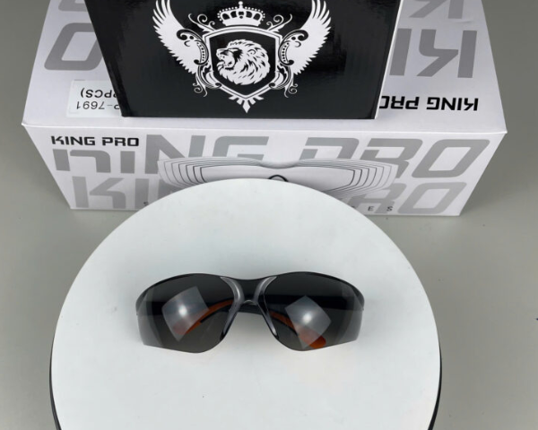 Top 3 mẫu kính bảo hộ đang