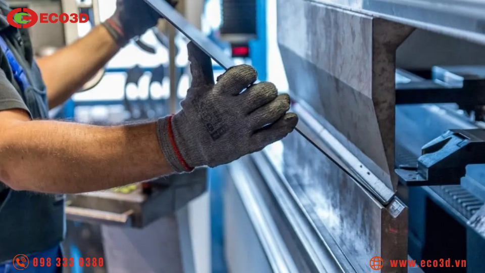 Găng tay chống cắt là gì? Cấu tạo và cơ chế bảo vệ tay như thế nào?