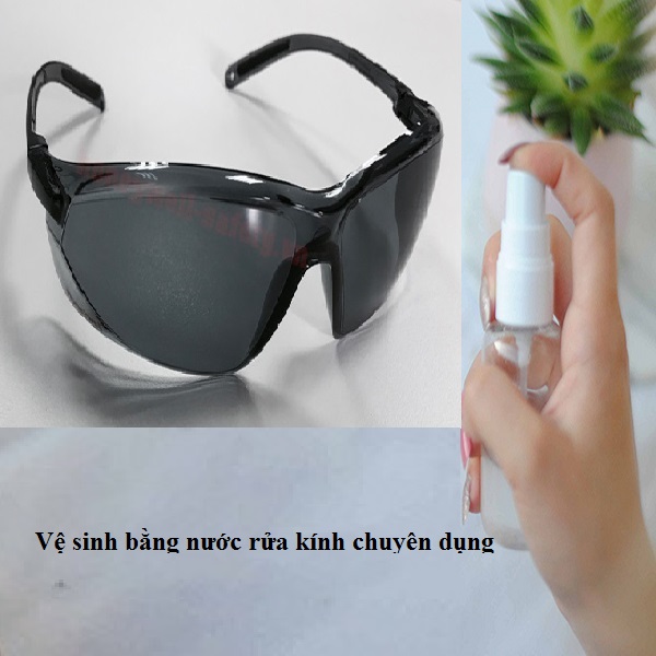 5 cách để giữ kính chống bụi không bị mờ và bền hơn