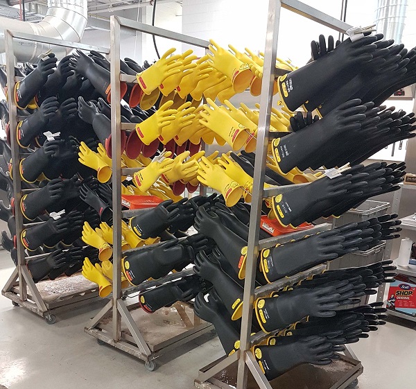 Găng tay cách điện chính hãng