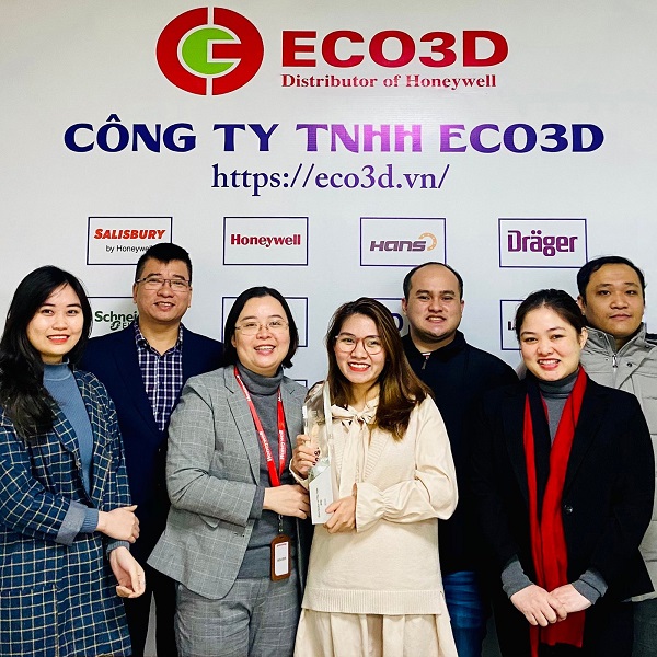 nhà phân phối xuất sắc