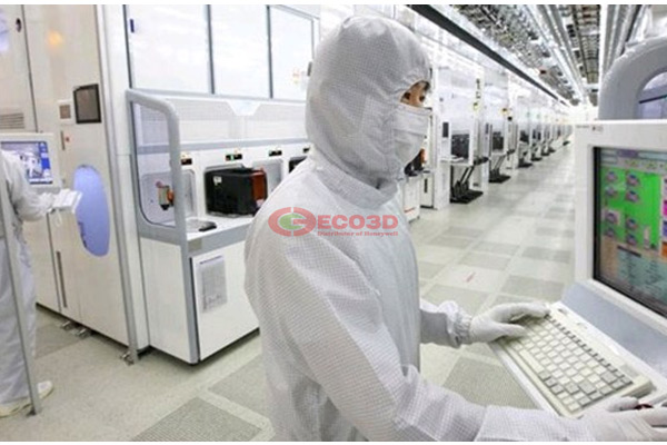 Vai trò của quần áo chống tĩnh điện trong cuộc sống