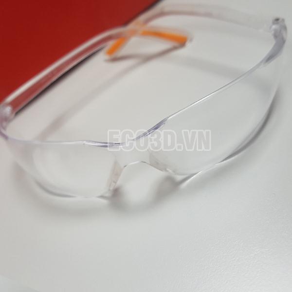 Tại sao các loại kính bảo hộ thường được làm từ vật liệu Polycarbonate