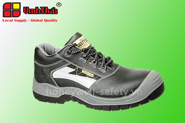 Chọn mua giày bảo hộ lao động cho ngày nắng nóng