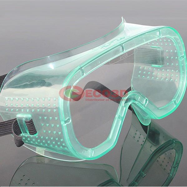 5 Lý do nên sử dụng kính chống hóa chất Mỹ tại các phòng thí nghiệm